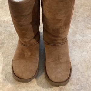 UGG winter boots. Woman’s size 5